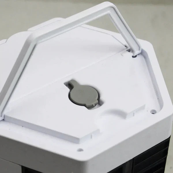 1+1 GRATIS: Mini Aer-Conditionat Portabil, 2 Moduri De Functionare, Putere 10W, Incarcare USB