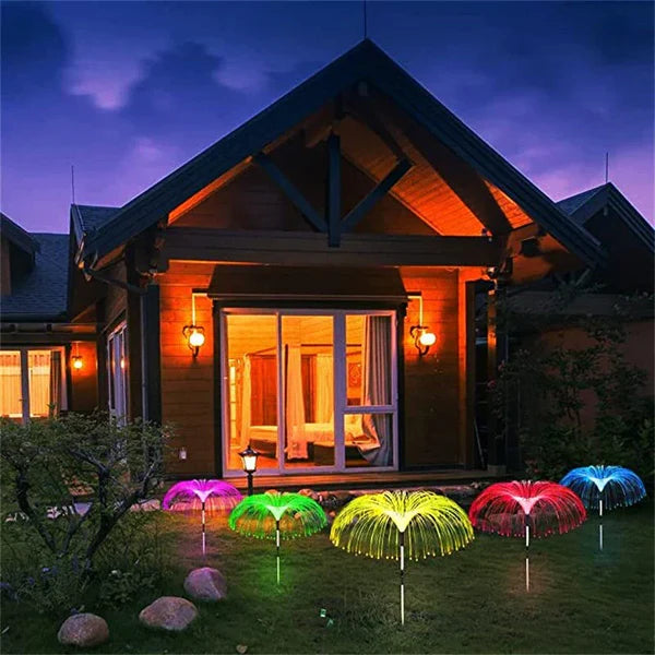 Pachet Promo: 1+1 GRATIS Lampa Solara Pentru Gradina, Tip Palmier, Culori RGB, Protectie La Apa IP65